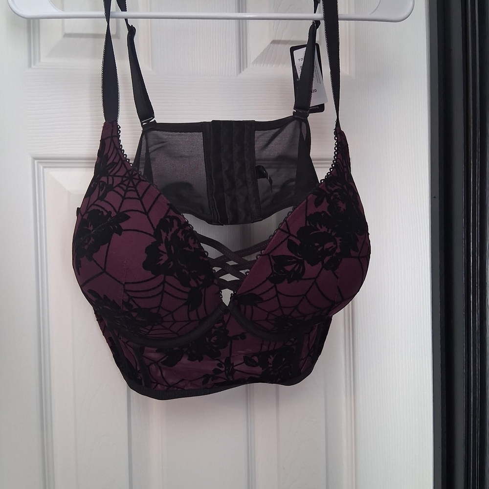 NWT Torrid HalloweenI Push-up Plunge Longline Bra